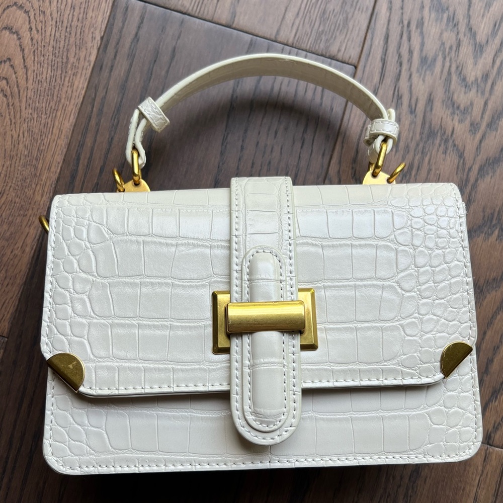 NWT White leather two way purse